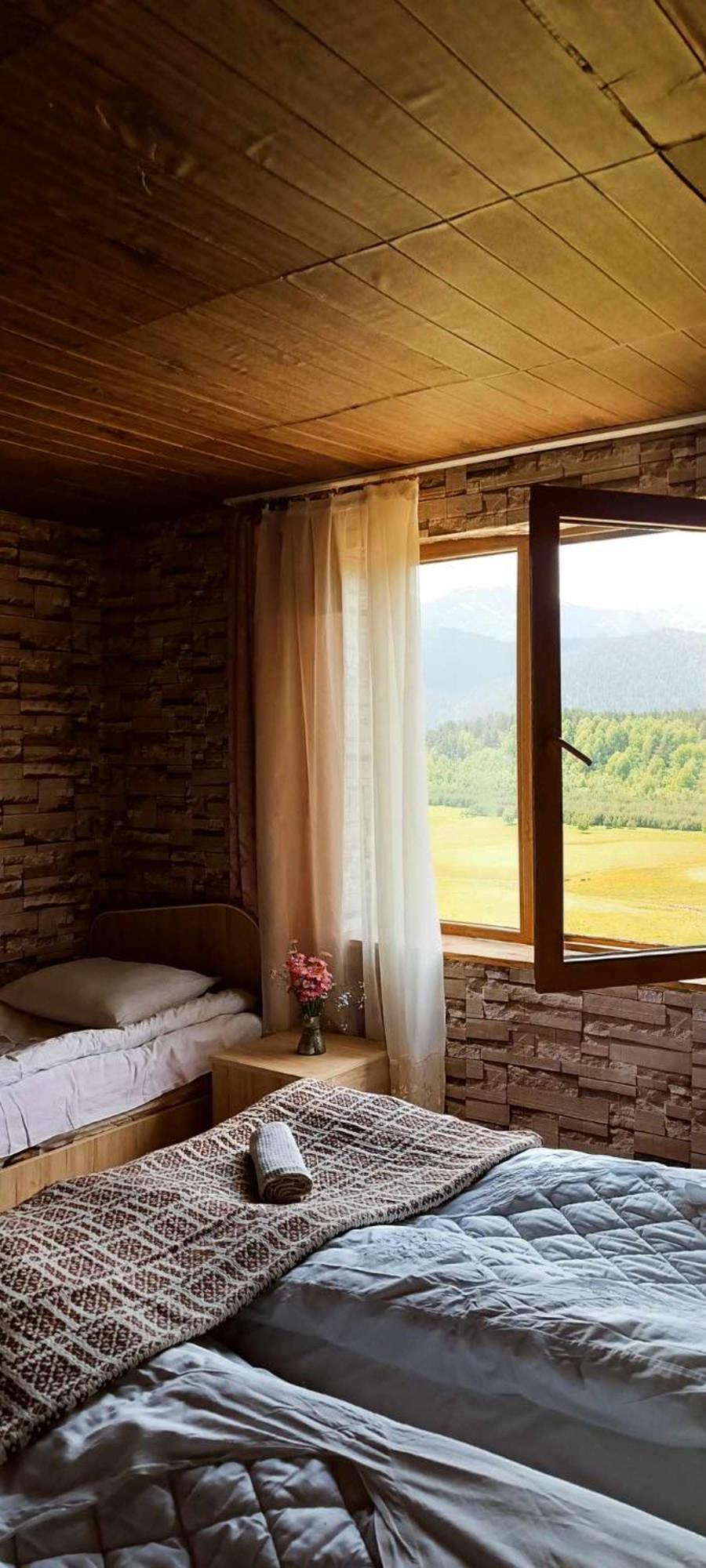 Nadiani Hostel Omalo Екстер'єр фото
